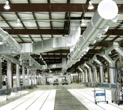 Вентиляционная система на заводе